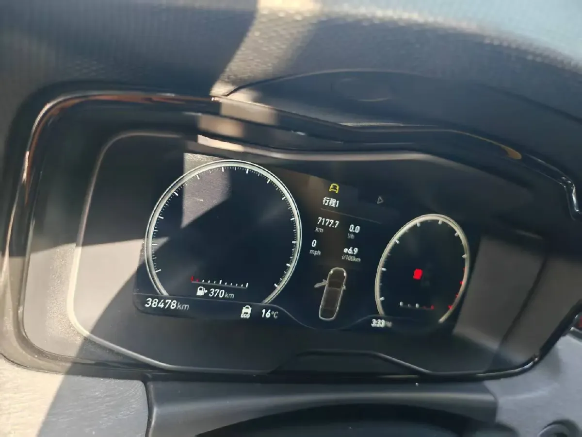 2019 LYNK&CO 01 2.0T 190HP L4 6AT,autocango,china used car exporter,china ev exporter,chinese used car exporter,chinese used ev exporter