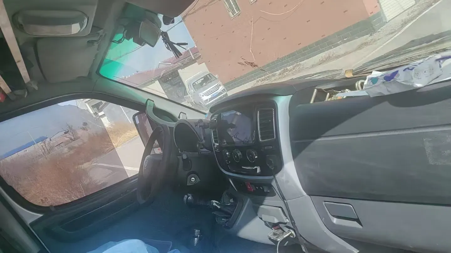 2021 DongFeng DFAC YuFeng 2.3T 143HP L4 6MT,autocango,china used car exporter,china ev exporter,chinese used car exporter,chinese used ev exporter