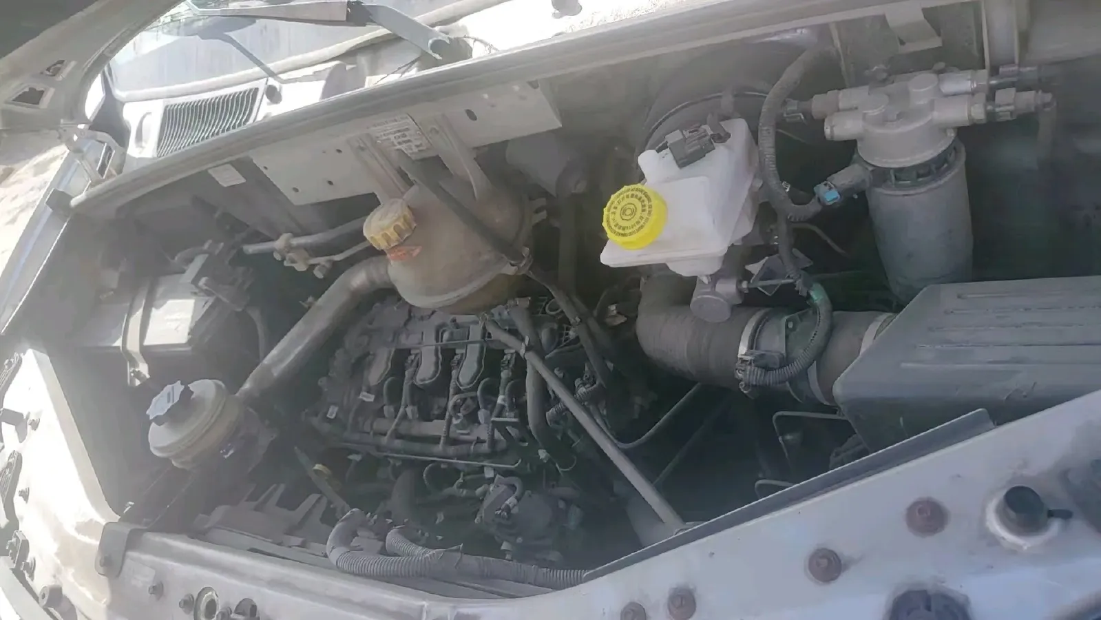 2021 DongFeng DFAC YuFeng 2.3T 143HP L4 6MT,autocango,china used car exporter,china ev exporter,chinese used car exporter,chinese used ev exporter