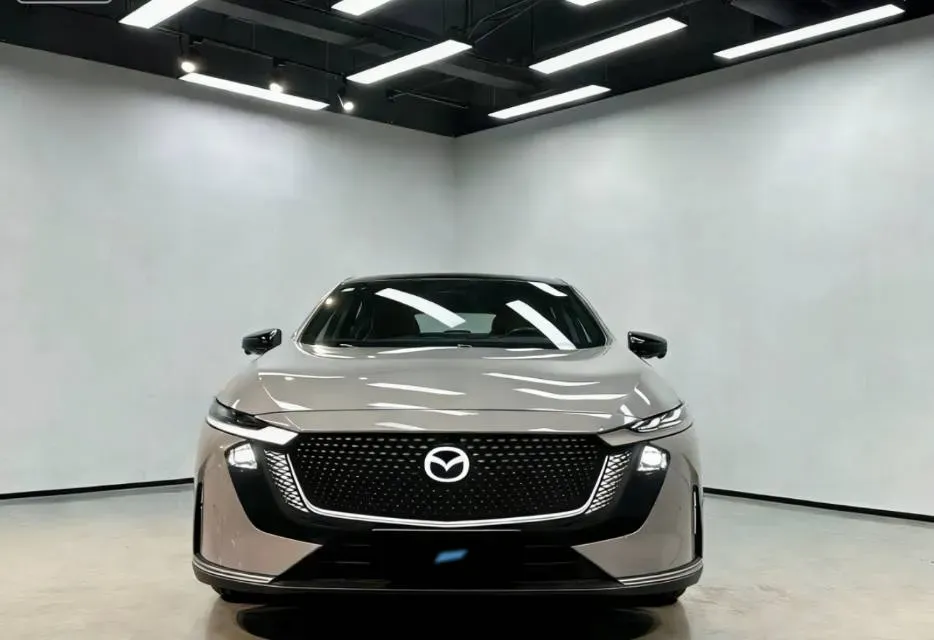 2024 Mazda EZ-6 BEV 68.8KWH,autocango,china used car exporter,china ev exporter,chinese used car exporter,chinese used ev exporter