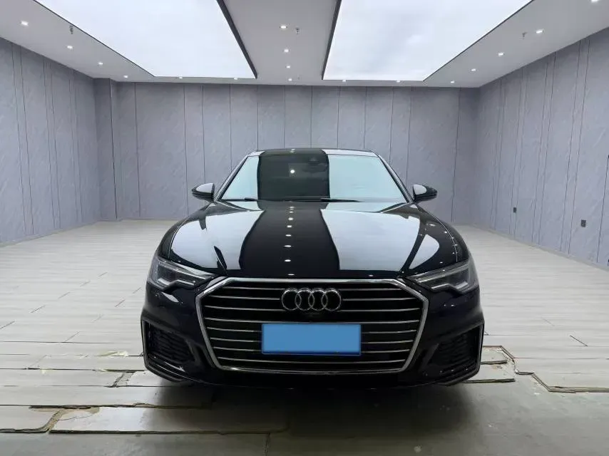 2021 Audi A6L 3.0T 340HP V6 7DCT,autocango,china used car exporter,china ev exporter,chinese used car exporter,chinese used ev exporter
