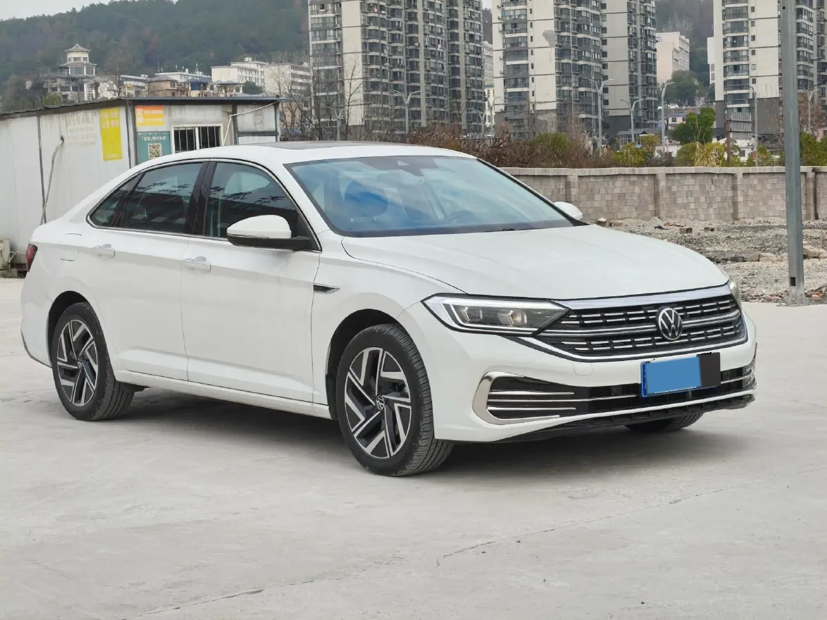 2023 Volkswagen Sagitar 1.5T 160HP L4 7DCT,autocango,china used car exporter,china ev exporter,chinese used car exporter,chinese used ev exporter