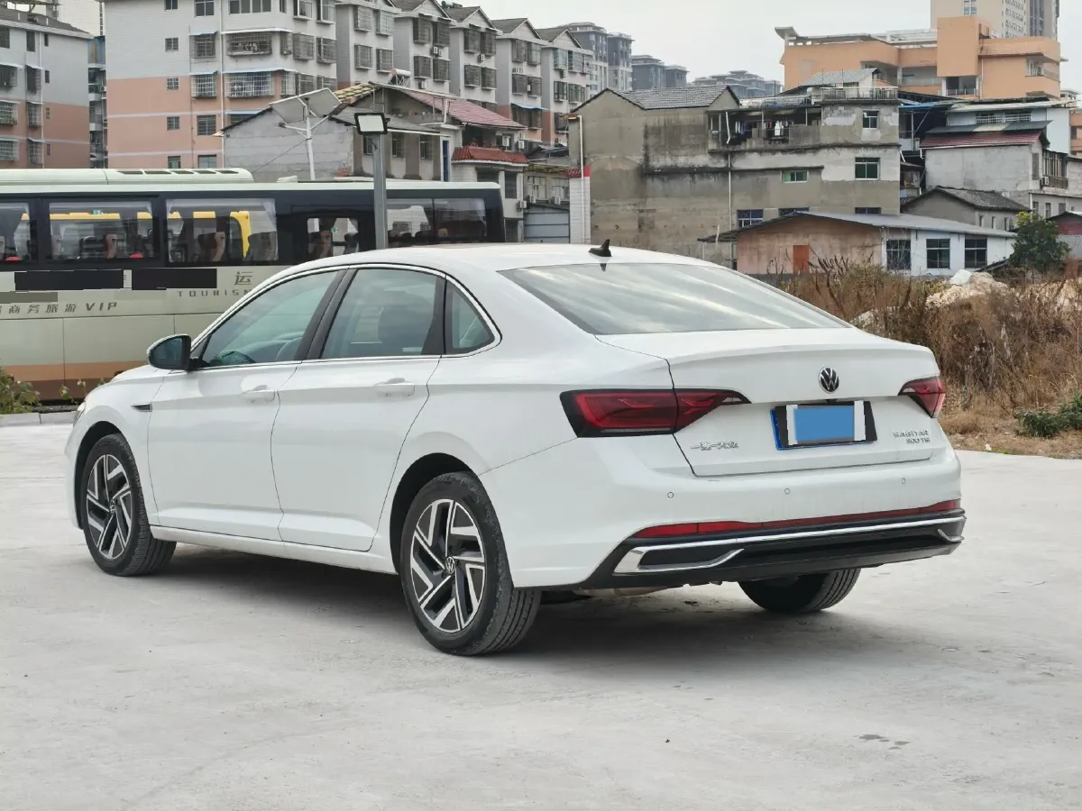 2023 Volkswagen Sagitar 1.5T 160HP L4 7DCT,autocango,china used car exporter,china ev exporter,chinese used car exporter,chinese used ev exporter