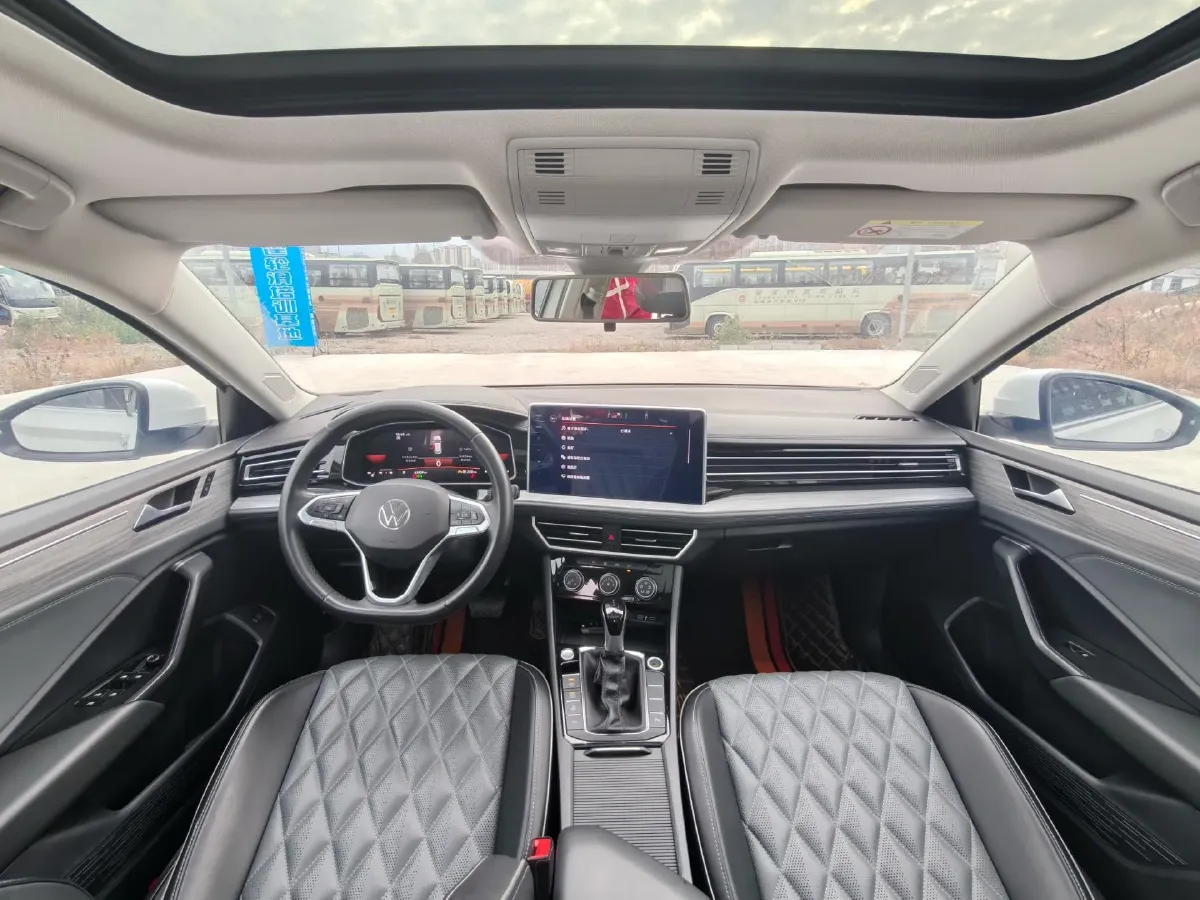 2023 Volkswagen Sagitar 1.5T 160HP L4 7DCT,autocango,china used car exporter,china ev exporter,chinese used car exporter,chinese used ev exporter