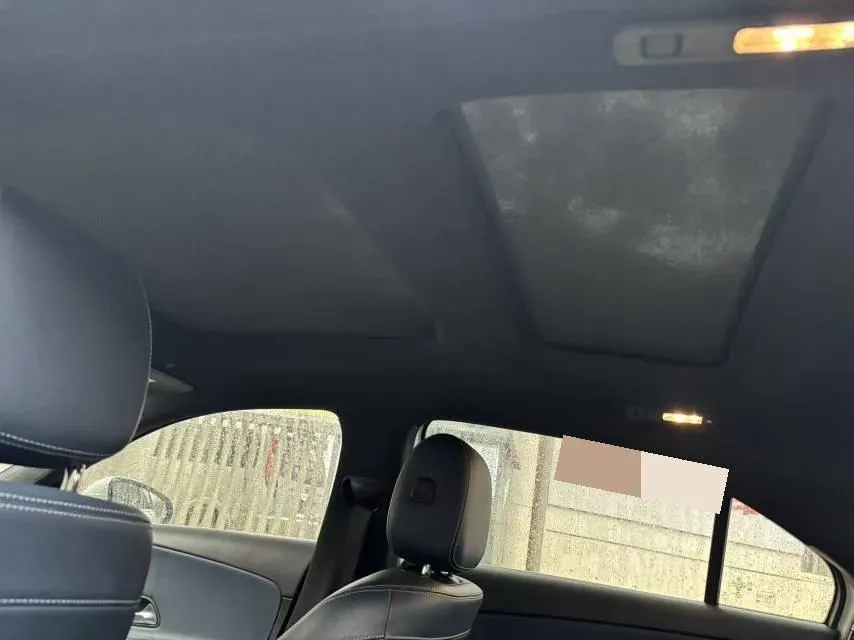 2020 Mercedes-Benz A Class 1.3T 136HP L4 7DCT,autocango,china used car exporter,china ev exporter,chinese used car exporter,chinese used ev exporter