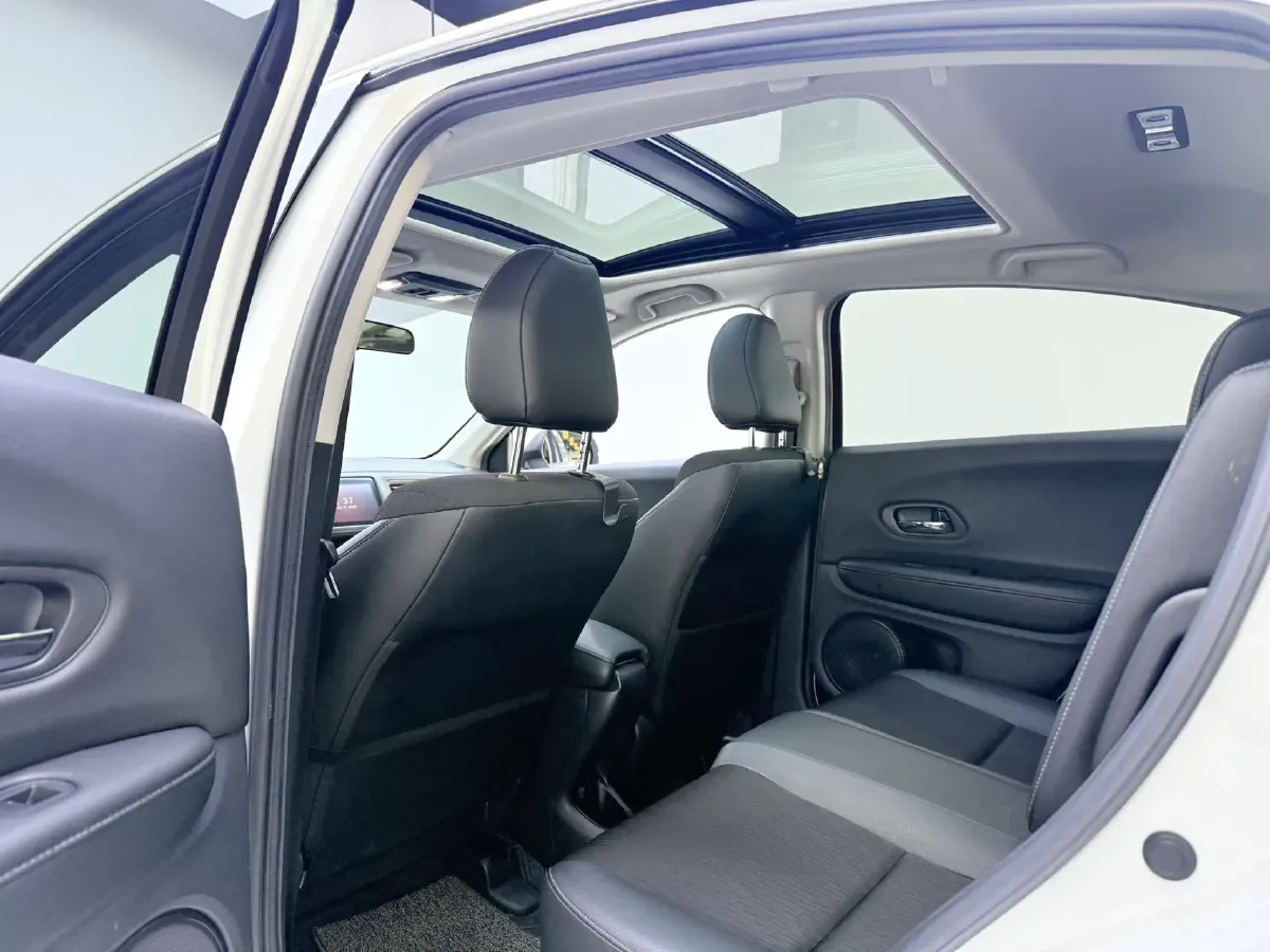 2020 Honda Vezel 1.5L 131HP L4 CVT,autocango,china used car exporter,china ev exporter,chinese used car exporter,chinese used ev exporter