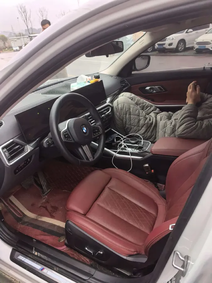 2024 BMW 3 Series 2.0T 184HP L4 8AT,autocango,china used car exporter,china ev exporter,chinese used car exporter,chinese used ev exporter