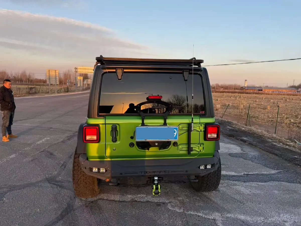 2020 Jeep Wrangler 2.0T 266HP L4 8AT,autocango,china used car exporter,china ev exporter,chinese used car exporter,chinese used ev exporter