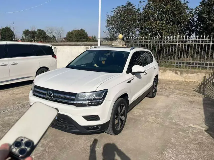 2022 Ford Transit 2.0T 202HP L4 6AT,autocango,china used car exporter,china ev exporter,chinese used car exporter,chinese used ev exporter