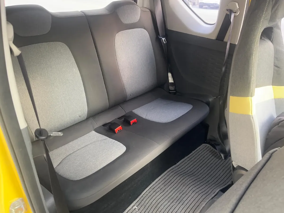 2021 WuLing HongGuang MINI EV BEV 13.9KWH,autocango,china used car exporter,china ev exporter,chinese used car exporter,chinese used ev exporter