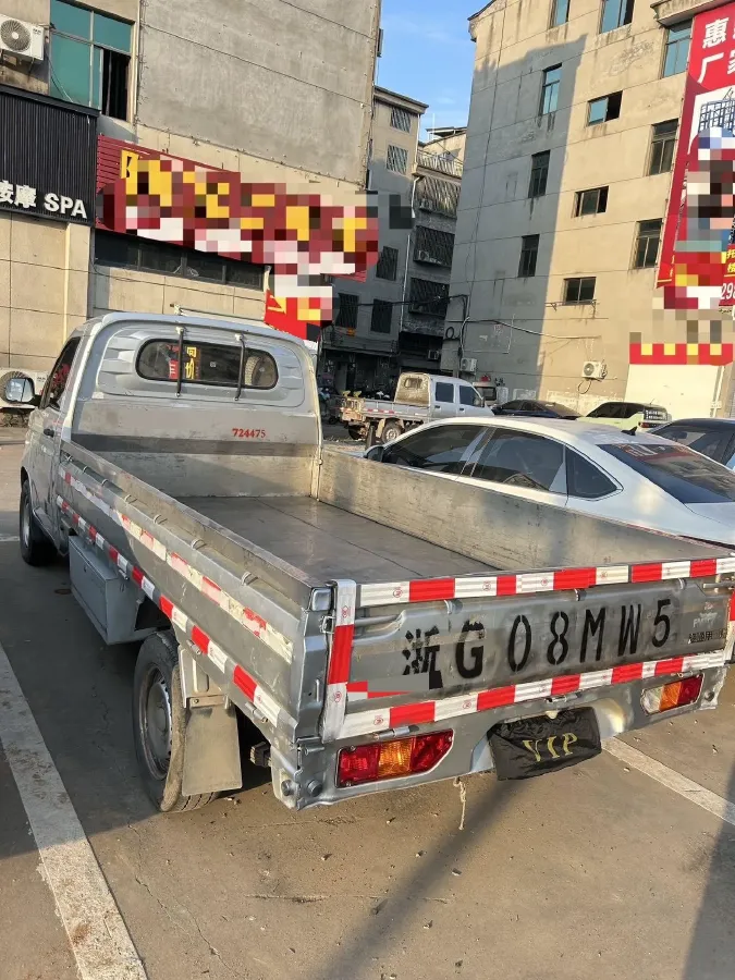 2018 WuLing RongGuang New Truck 1.5L 107HP L4 5MT,autocango,china used car exporter,china ev exporter,chinese used car exporter,chinese used ev exporter