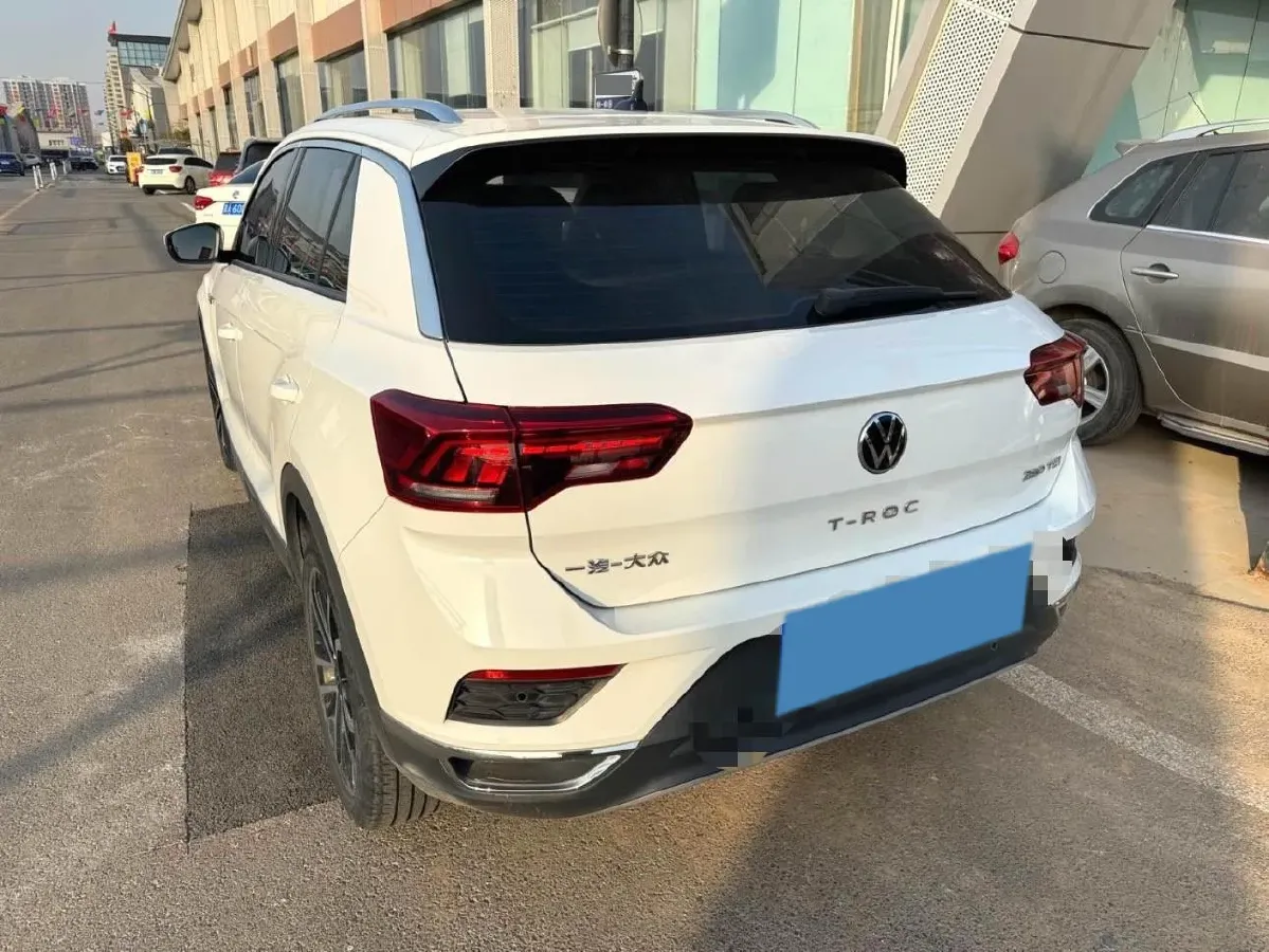 2022 Volkswagen T-Roc 1.4T 150HP L4 7DCT,autocango,china used car exporter,china ev exporter,chinese used car exporter,chinese used ev exporter