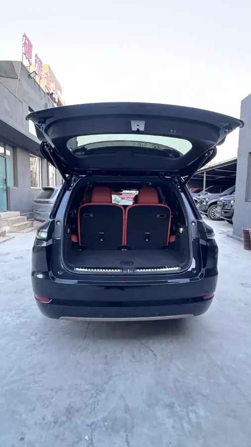 2024 Ford Bronco 2.3T 275HP L4 10AT,autocango,china used car exporter,china ev exporter,chinese used car exporter,chinese used ev exporter