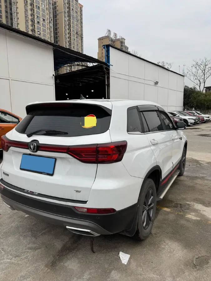 2023 ChangAn CS75 1.5T 188HP L4 6MT,autocango,china used car exporter,china ev exporter,chinese used car exporter,chinese used ev exporter