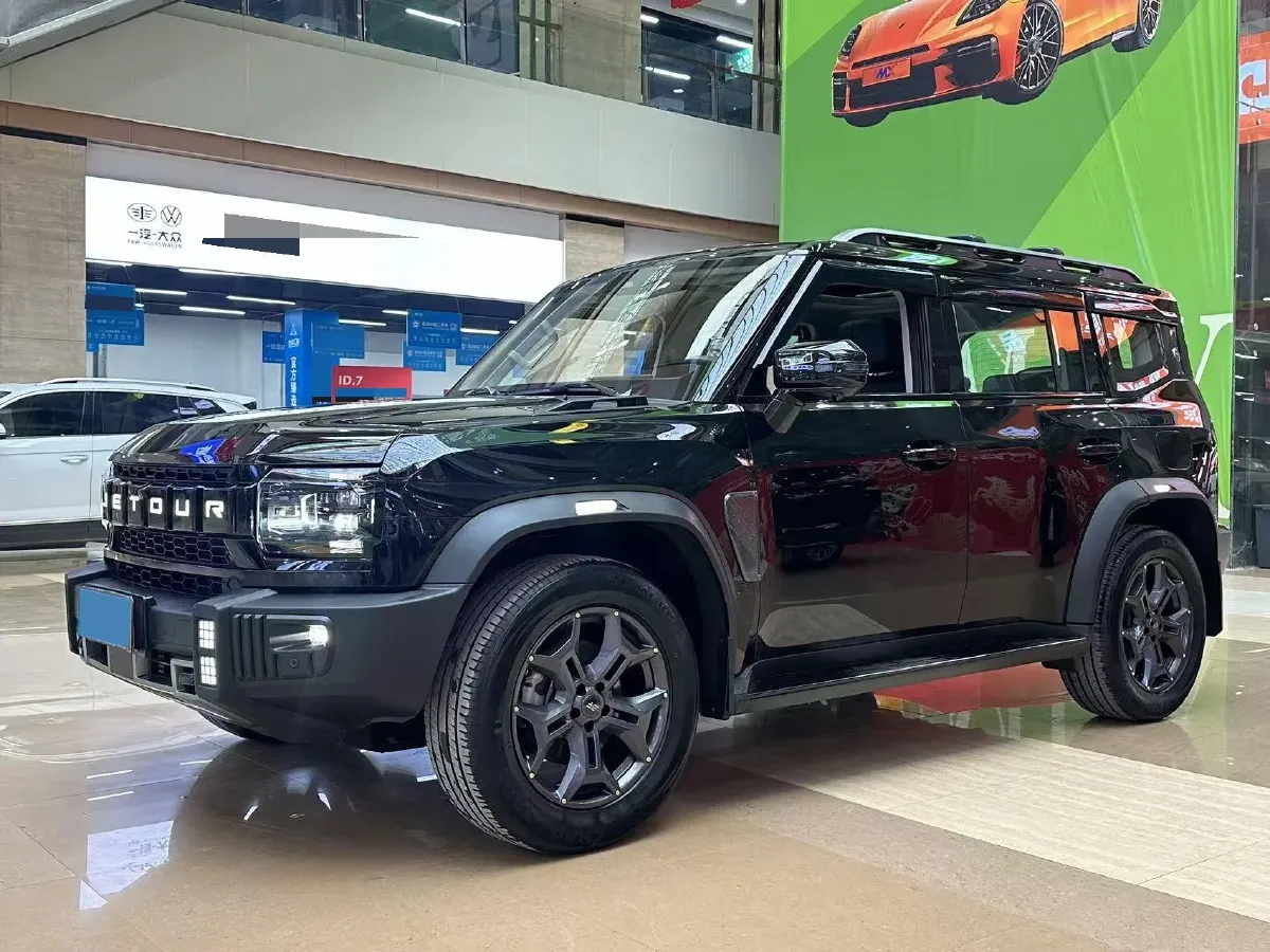 2023 Jetour Traveller 2.0T 254HP L4 7DCT,autocango,china used car exporter,china ev exporter,chinese used car exporter,chinese used ev exporter