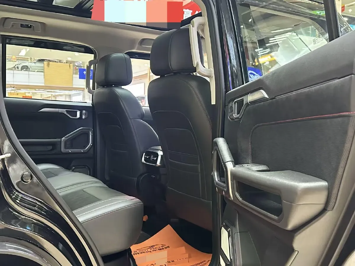 2023 Jetour Traveller 2.0T 254HP L4 7DCT,autocango,china used car exporter,china ev exporter,chinese used car exporter,chinese used ev exporter