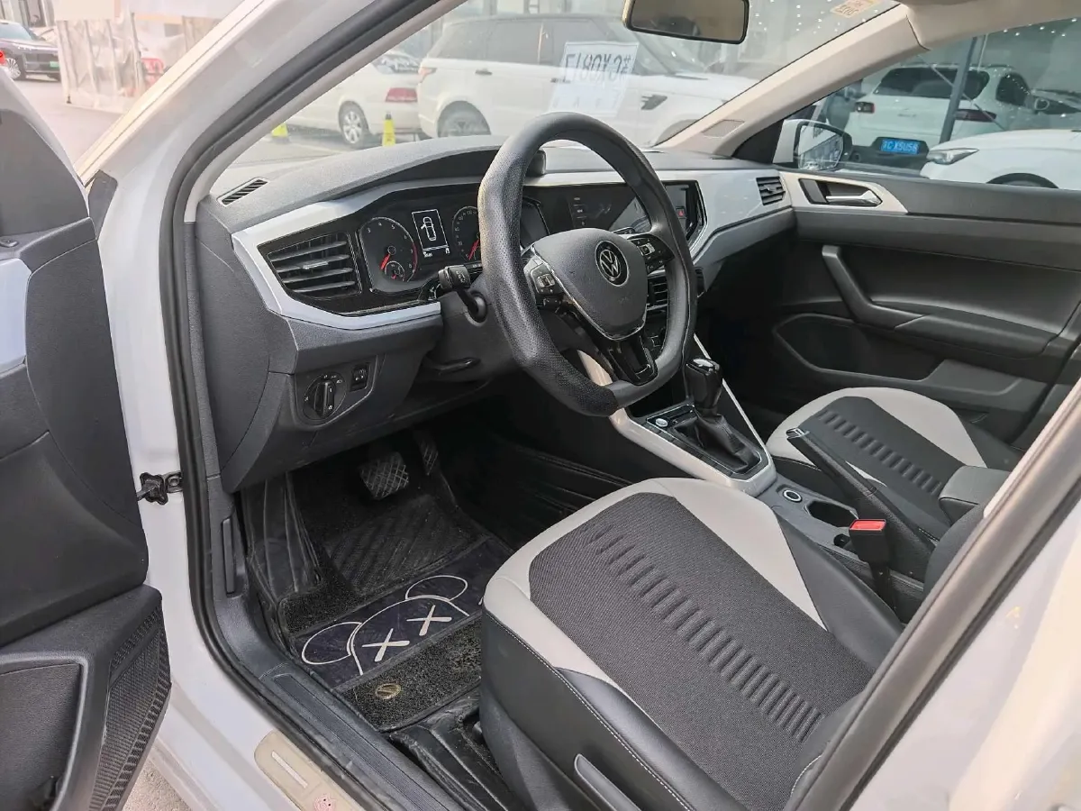 2021 Haval H6 1.5T 169HP L4 7DCT,autocango,china used car exporter,china ev exporter,chinese used car exporter,chinese used ev exporter