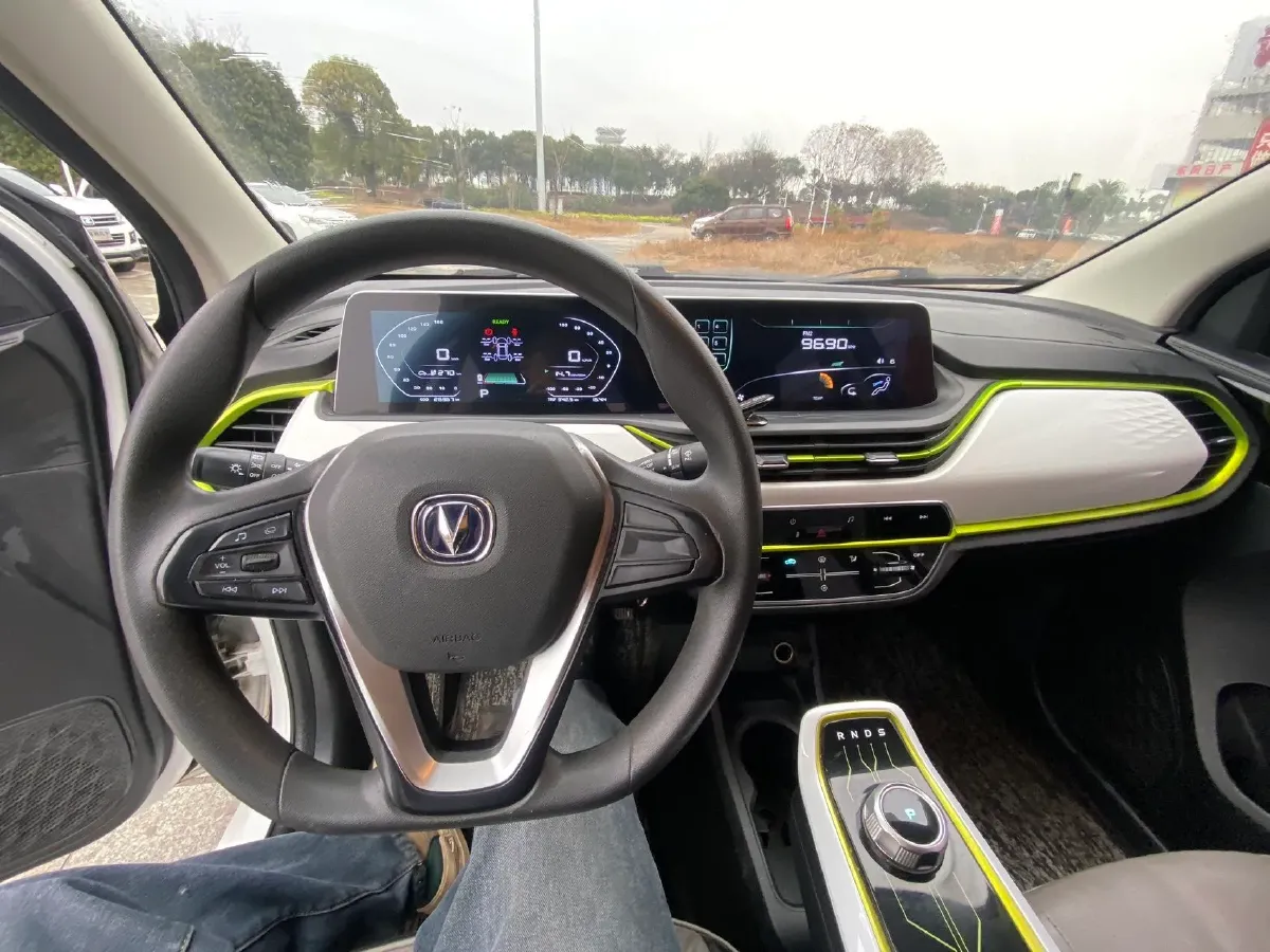 2020 ChangAn BenBen E-Star BEV 32.2KWH,autocango,china used car exporter,china ev exporter,chinese used car exporter,chinese used ev exporter