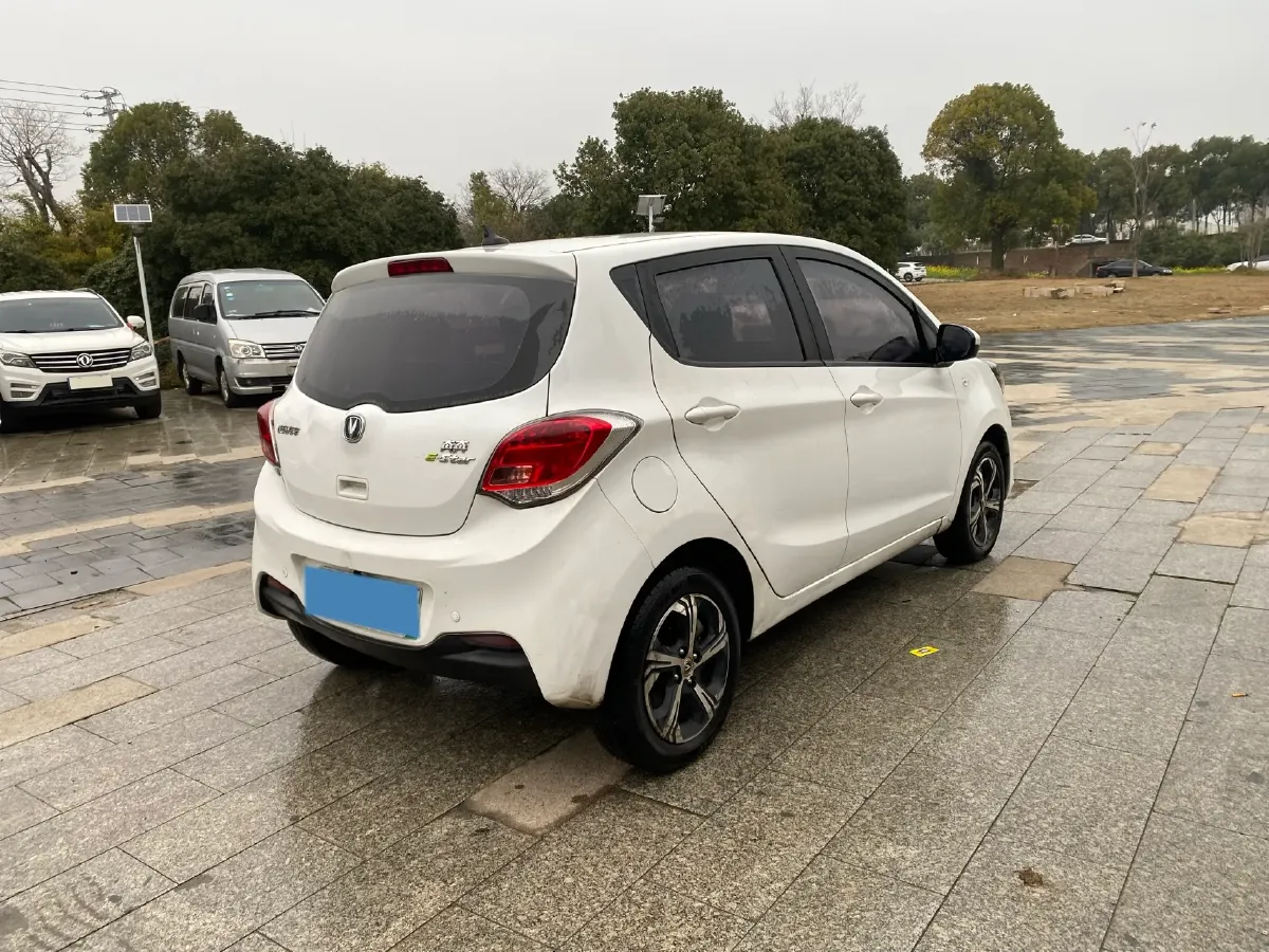2020 ChangAn BenBen E-Star BEV 32.2KWH,autocango,china used car exporter,china ev exporter,chinese used car exporter,chinese used ev exporter