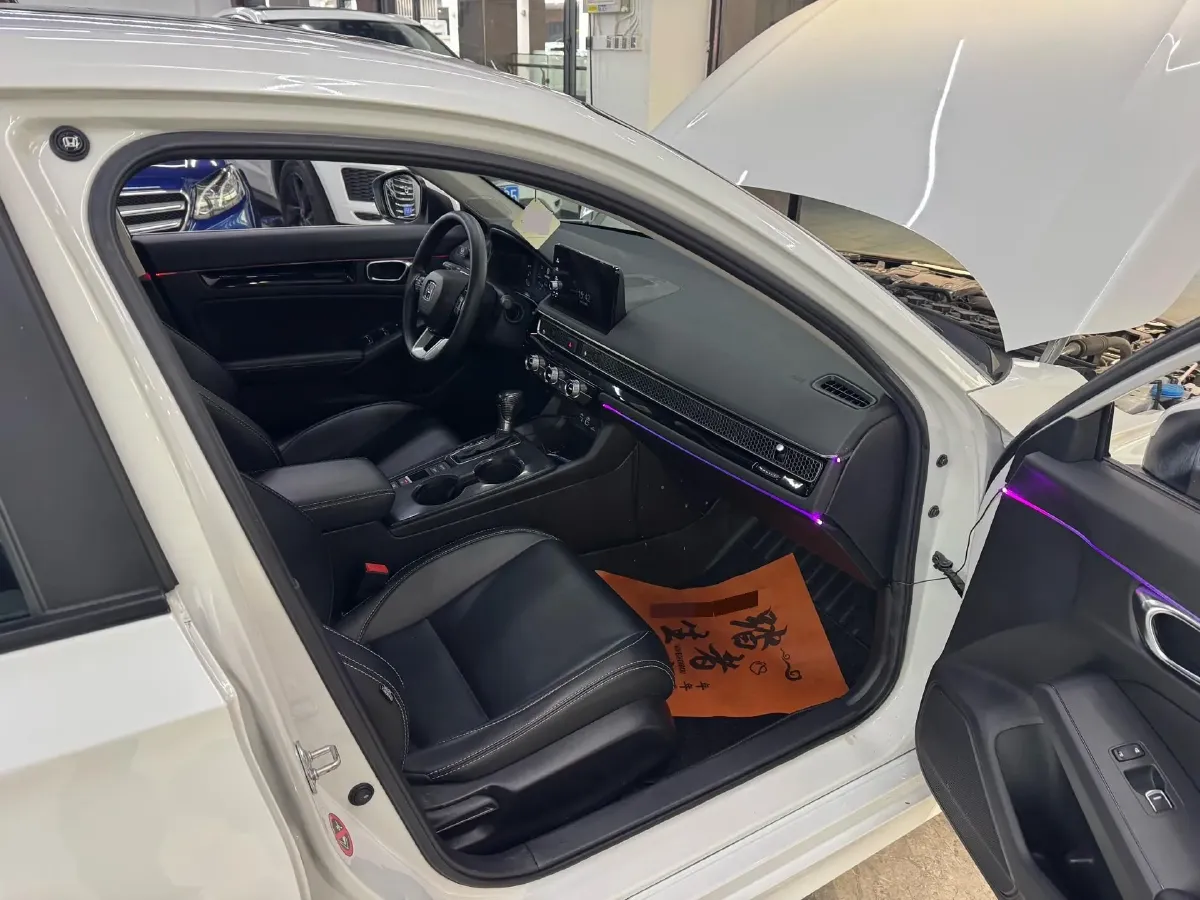 2022 Honda Civic 1.5T 182HP L4 CVT,autocango,china used car exporter,china ev exporter,chinese used car exporter,chinese used ev exporter