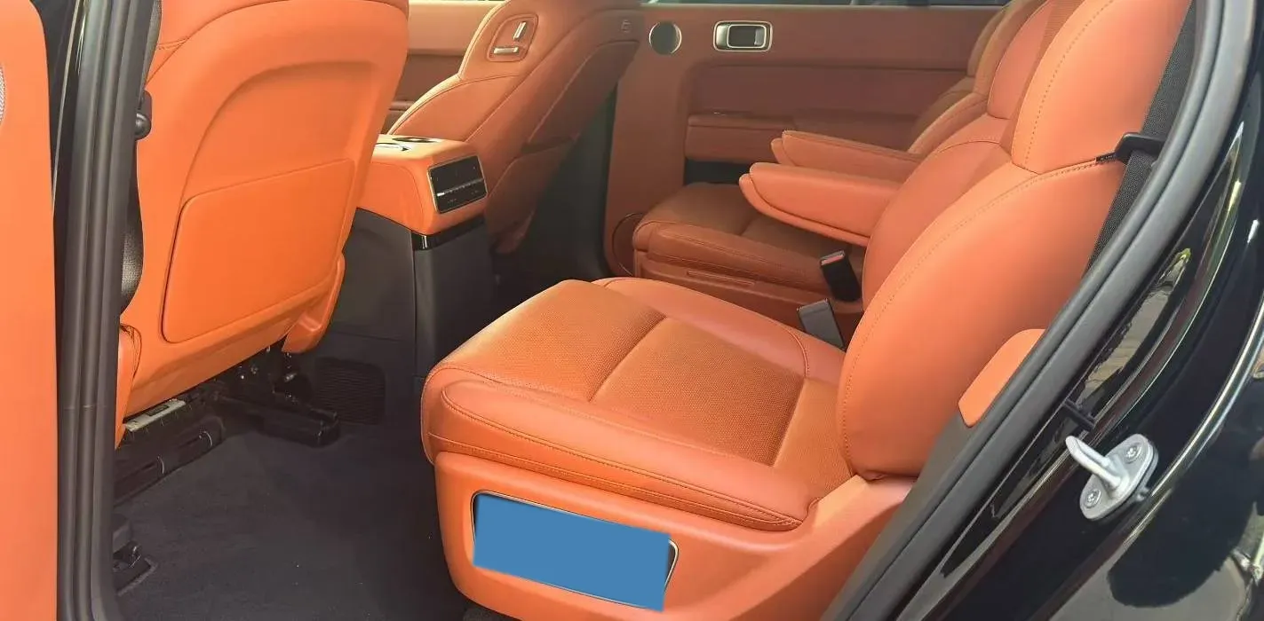 2023 Li L9 Range Extended 154HP REEV 42.6KWH,autocango,china used car exporter,china ev exporter,chinese used car exporter,chinese used ev exporter