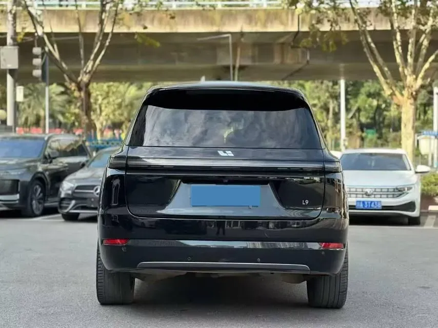 2023 Li L9 Range Extended 154HP REEV 42.6KWH,autocango,china used car exporter,china ev exporter,chinese used car exporter,chinese used ev exporter