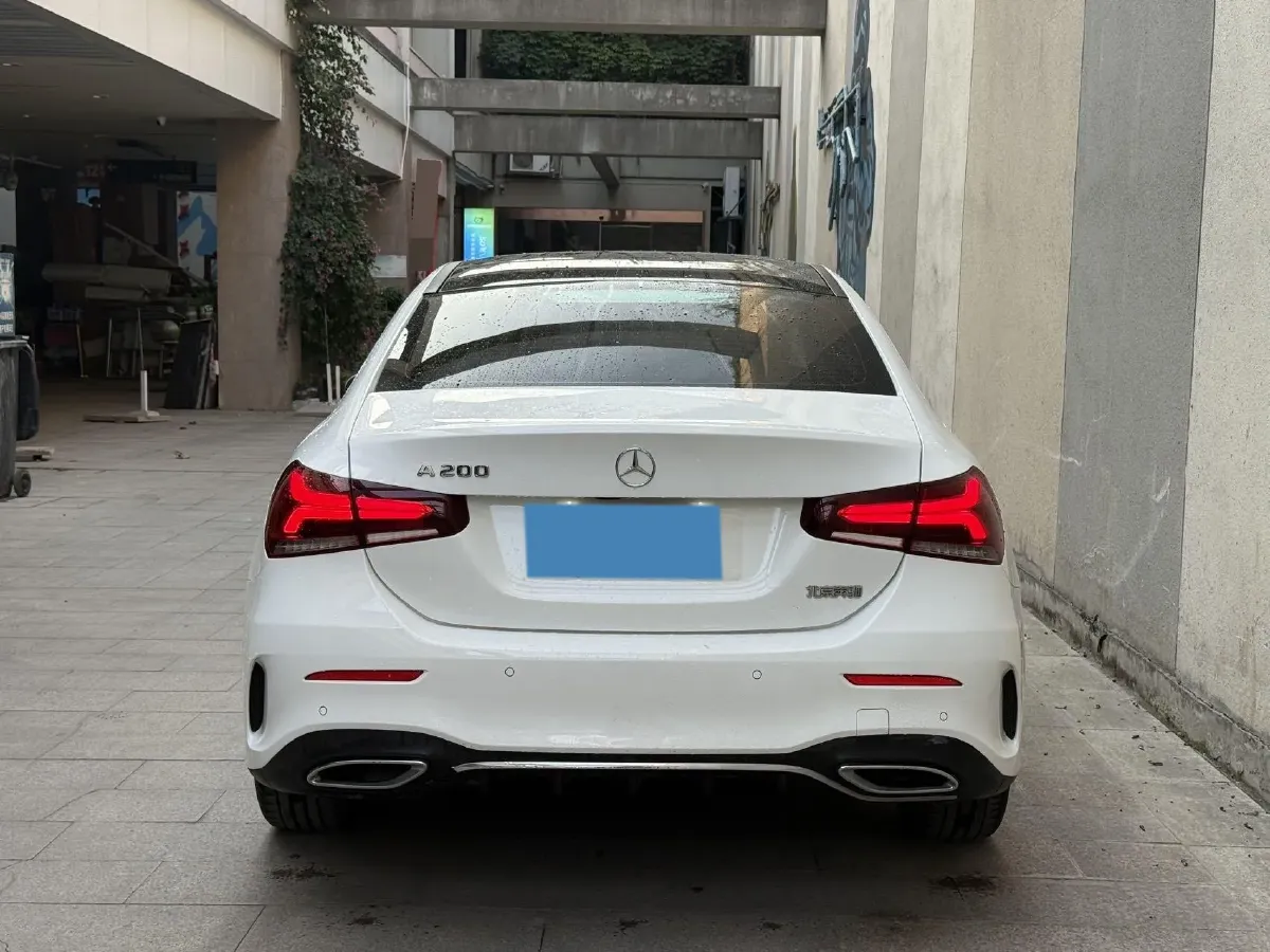 2020 Mercedes-Benz A Class 1.3T 163HP L4 7DCT,autocango,china used car exporter,china ev exporter,chinese used car exporter,chinese used ev exporter