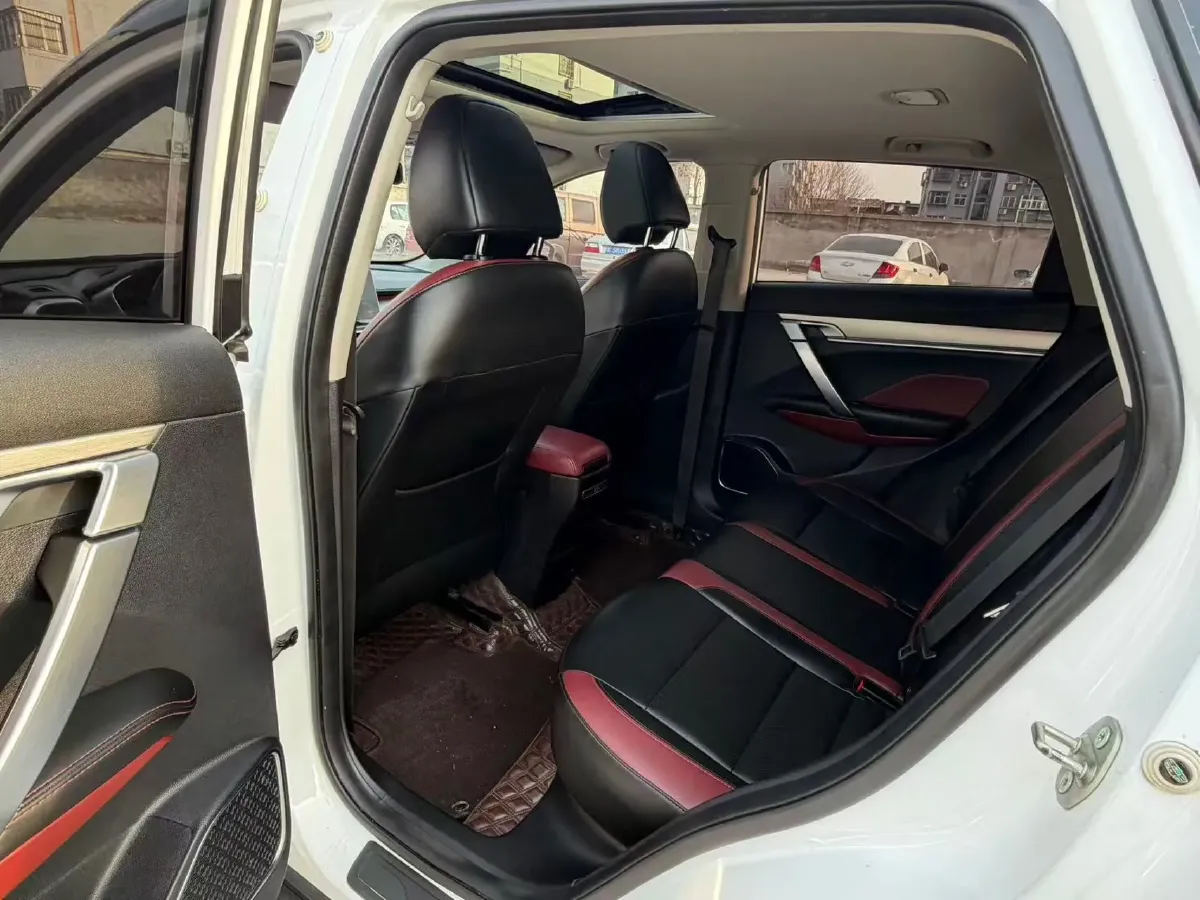 2021 Geely Coolray 1.4T 141HP L4 6DCT,autocango,china used car exporter,china ev exporter,chinese used car exporter,chinese used ev exporter