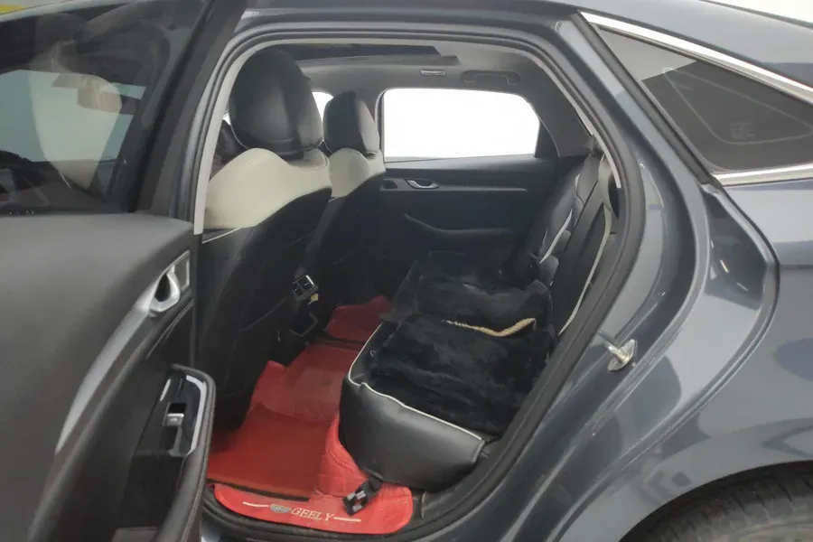 2021 Geely Preface 2.0T 190HP L4 7DCT,autocango,china used car exporter,china ev exporter,chinese used car exporter,chinese used ev exporter