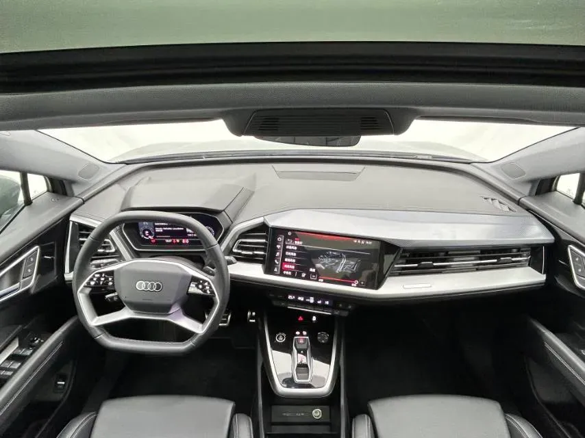 2024 Audi Q4 e-tron BEV 84.8KWH,autocango,china used car exporter,china ev exporter,chinese used car exporter,chinese used ev exporter