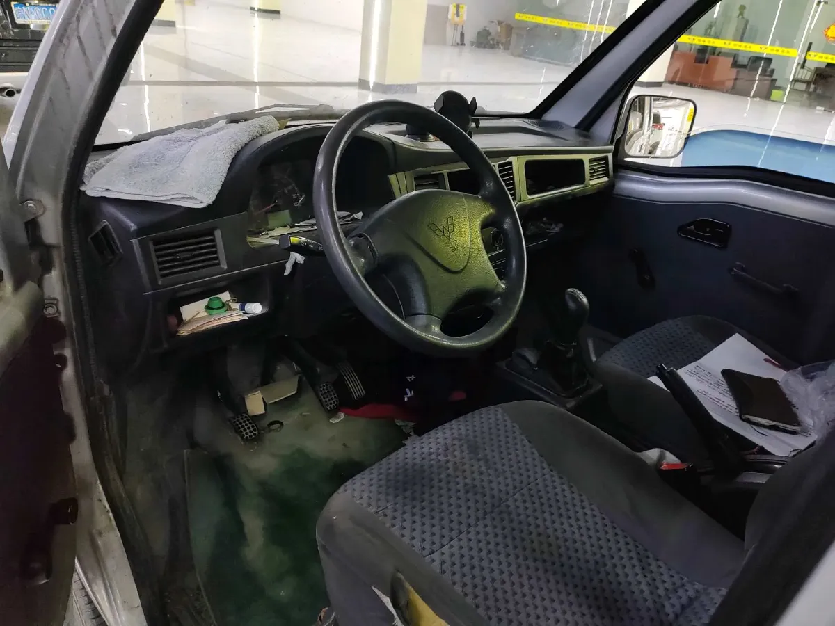 2020 WuLing ZhiGuang Mini Truck 1.2L 76HP L4 5MT,autocango,china used car exporter,china ev exporter,chinese used car exporter,chinese used ev exporter