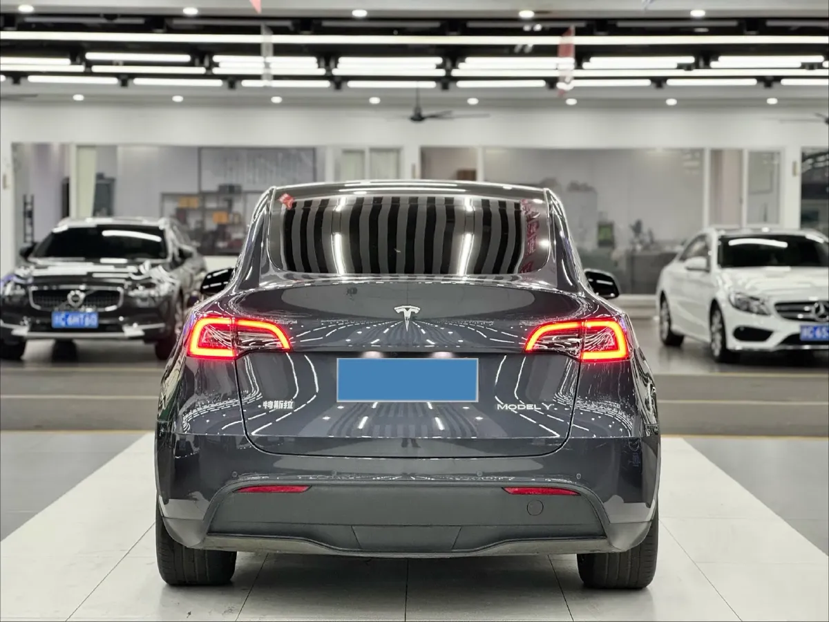 2022 Tesla Model Y BEV 60KWH,autocango,china used car exporter,china ev exporter,chinese used car exporter,chinese used ev exporter