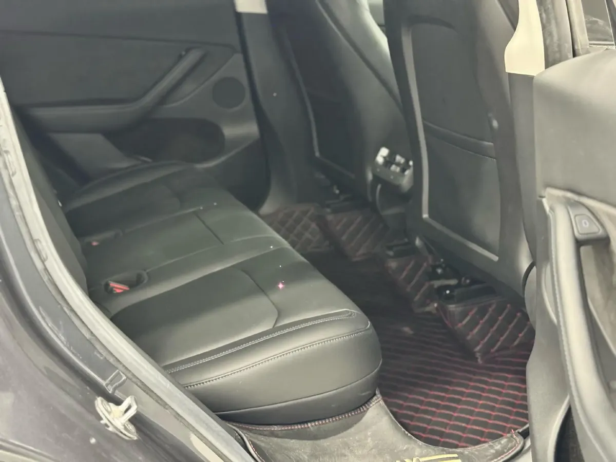 2022 Tesla Model Y BEV 60KWH,autocango,china used car exporter,china ev exporter,chinese used car exporter,chinese used ev exporter