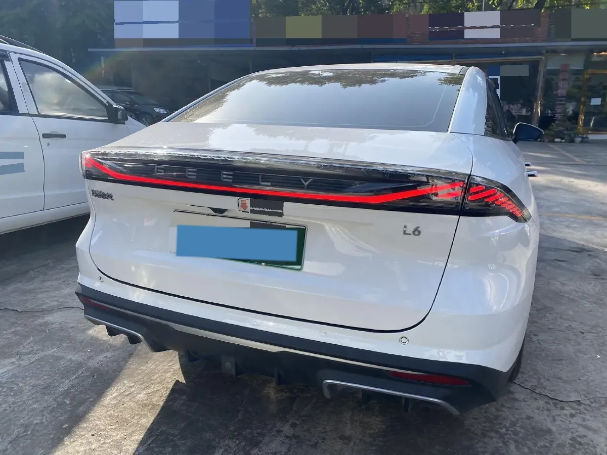2024 Geely Galaxy L6 1.5T 163HP L4 3DHT PHEV,autocango,china used car exporter,china ev exporter,chinese used car exporter,chinese used ev exporter