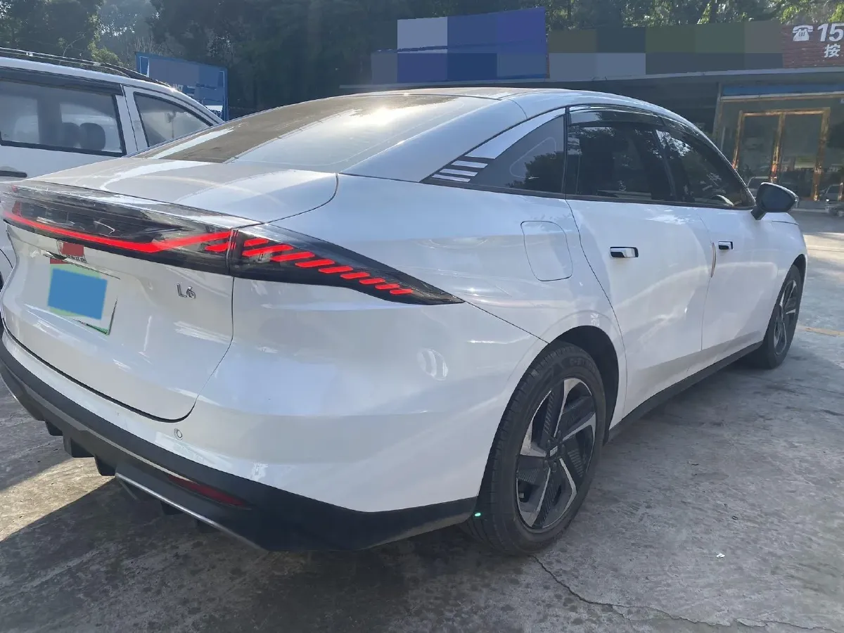 2024 Geely Galaxy L6 1.5T 163HP L4 3DHT PHEV,autocango,china used car exporter,china ev exporter,chinese used car exporter,chinese used ev exporter