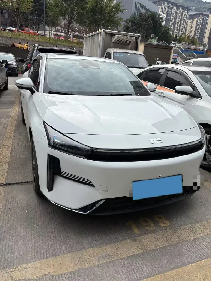 2024 Geely Galaxy L6 1.5T 163HP L4 3DHT PHEV,autocango,china used car exporter,china ev exporter,chinese used car exporter,chinese used ev exporter