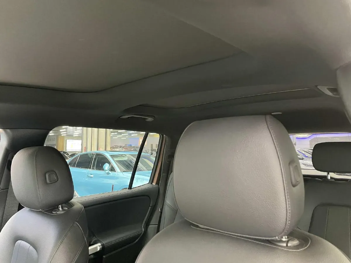 2020 Mercedes-Benz GLB Class 1.3T 163HP L4 7DCT,autocango,china used car exporter,china ev exporter,chinese used car exporter,chinese used ev exporter