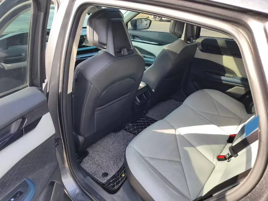 2023 ChangAn UNI-V iDD 1.5T 170HP L4 6TCT PHEV 18.4KWH,autocango,china used car exporter,china ev exporter,chinese used car exporter,chinese used ev exporter