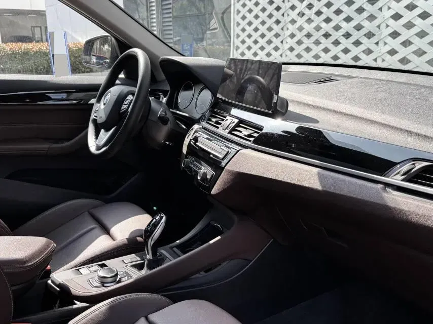 2022 BMW X1 1.5T 140HP L3 7DCT,autocango,china used car exporter,china ev exporter,chinese used car exporter,chinese used ev exporter