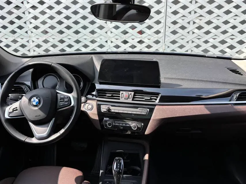 2022 BMW X1 1.5T 140HP L3 7DCT,autocango,china used car exporter,china ev exporter,chinese used car exporter,chinese used ev exporter