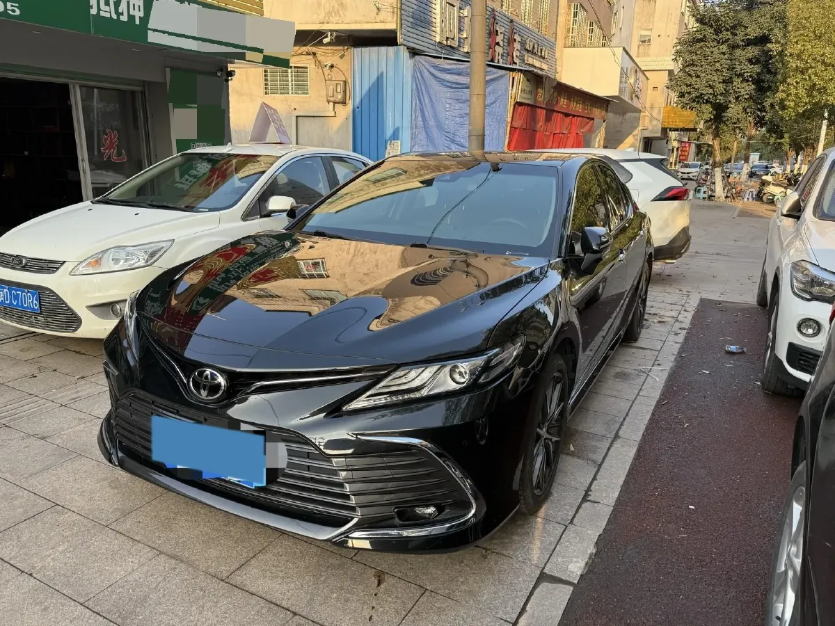 2021 Toyota Camry 2.5L 209HP L4 8AT,autocango,china used car exporter,china ev exporter,chinese used car exporter,chinese used ev exporter