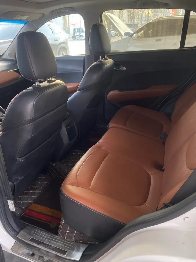 2017 BaoJun 310W 1.5L 105HP L4 6MT,autocango,china used car exporter,china ev exporter,chinese used car exporter,chinese used ev exporter