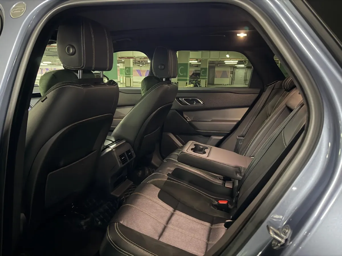 2020 Land Rover Range Rover Velar 2.0T 250HP L4 8AT,autocango,china used car exporter,china ev exporter,chinese used car exporter,chinese used ev exporter