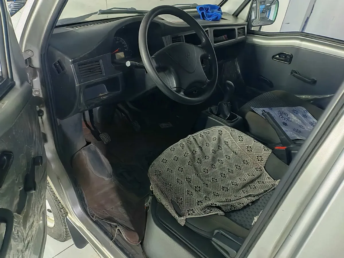 2020 WuLing ZhiGuang Mini Truck 1.2L 76HP L4 5MT,autocango,china used car exporter,china ev exporter,chinese used car exporter,chinese used ev exporter