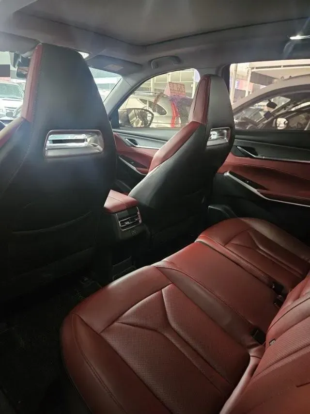 2022 ChangAn CS75 Plus 1.5T 178HP L4 6AT,autocango,china used car exporter,china ev exporter,chinese used car exporter,chinese used ev exporter