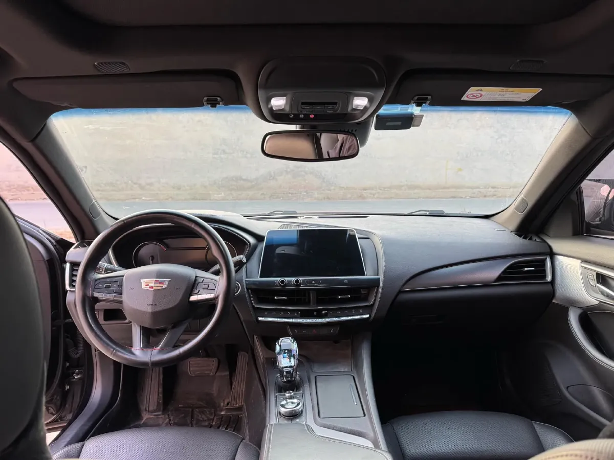 2021 Cadillac CT5 2.0T 237HP L4 10AT,autocango,china used car exporter,china ev exporter,chinese used car exporter,chinese used ev exporter