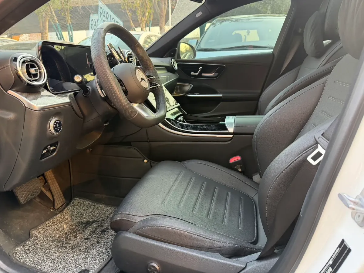 2024 Mercedes-Benz C Class 1.5T 204HP L4 9AT,autocango,china used car exporter,china ev exporter,chinese used car exporter,chinese used ev exporter