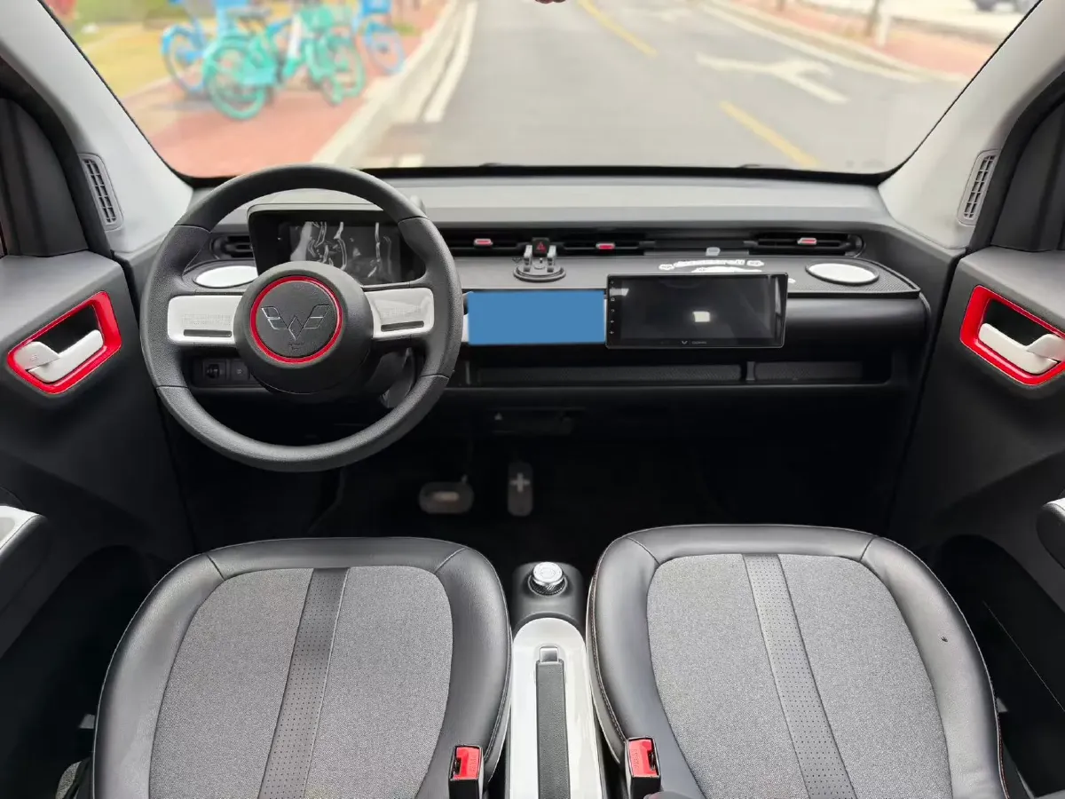 2022 WuLing HongGuang MINI EV BEV 17.3KWH,autocango,china used car exporter,china ev exporter,chinese used car exporter,chinese used ev exporter