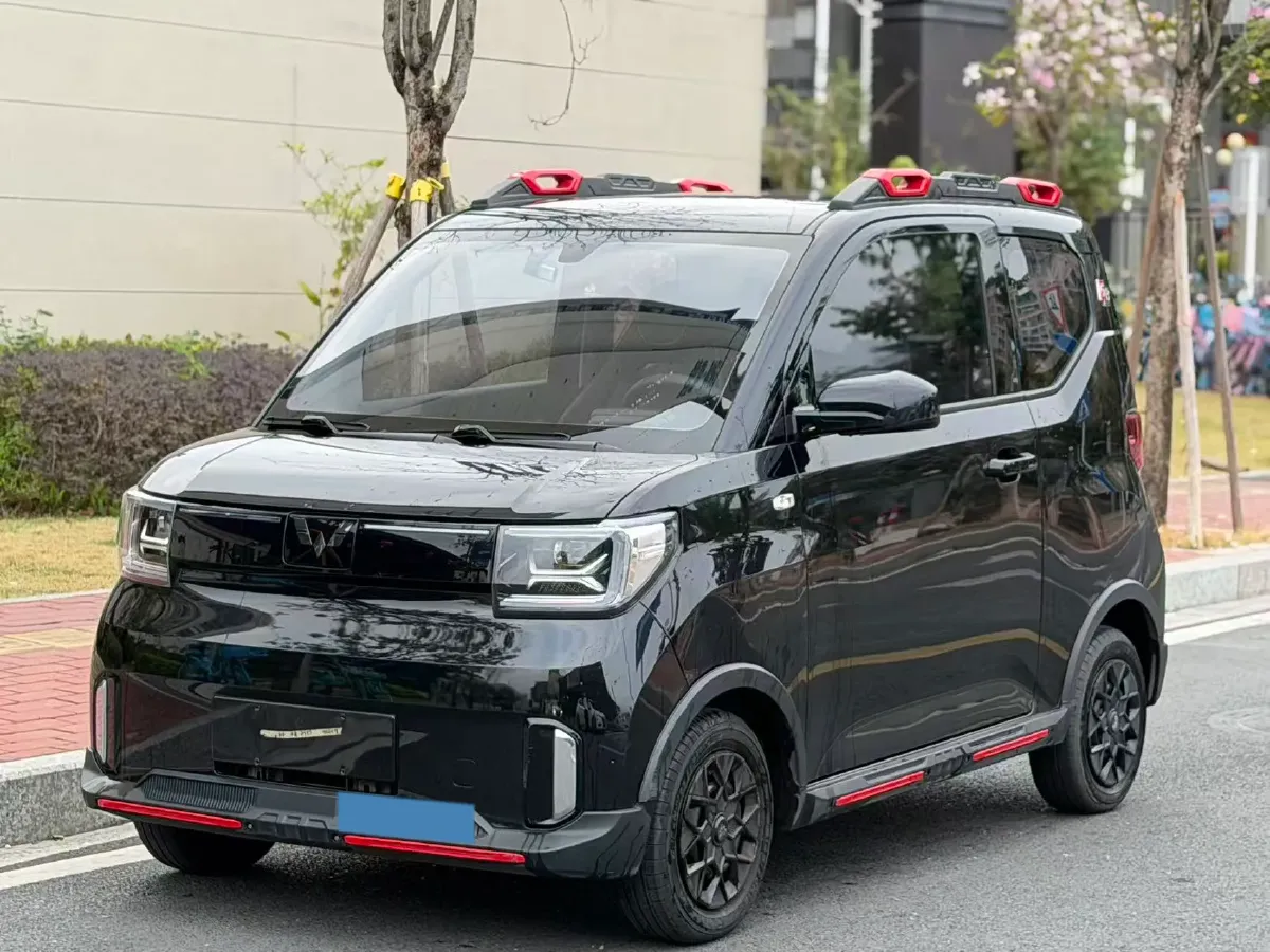 2022 WuLing HongGuang MINI EV BEV 17.3KWH,autocango,china used car exporter,china ev exporter,chinese used car exporter,chinese used ev exporter