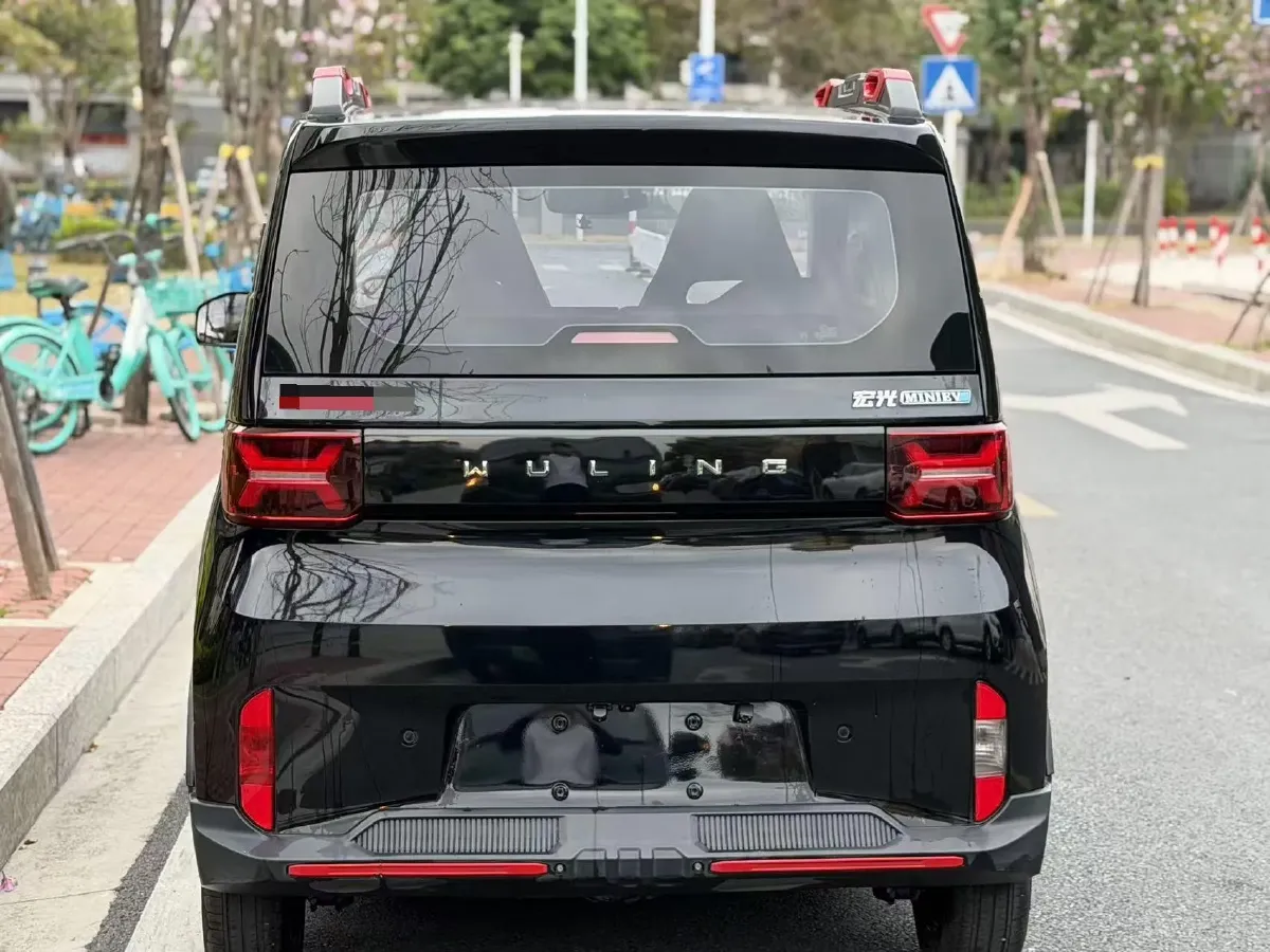 2022 WuLing HongGuang MINI EV BEV 17.3KWH,autocango,china used car exporter,china ev exporter,chinese used car exporter,chinese used ev exporter